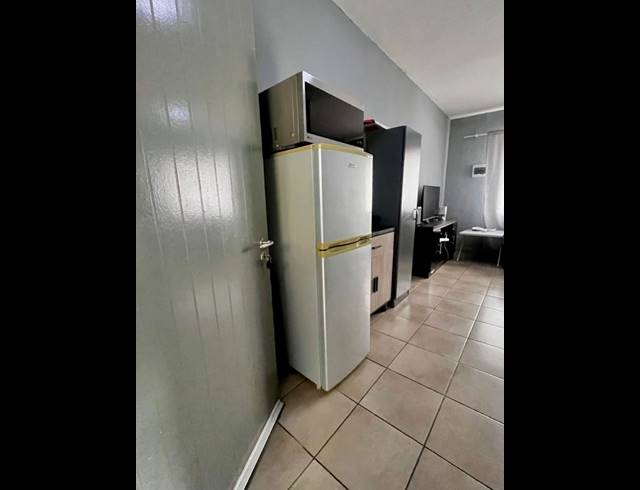 2 BEDROOM APARTMENT FOR SALE IN FLEURHOF